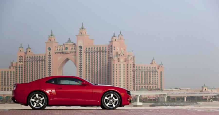  Chevrolet Camaro 2010 года  (фото 30 из 370)